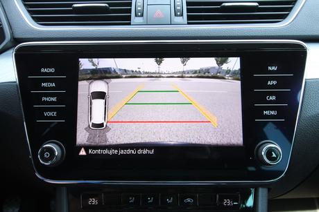 Prenájom - škoda superb combi 2.0 tdi 110kw,