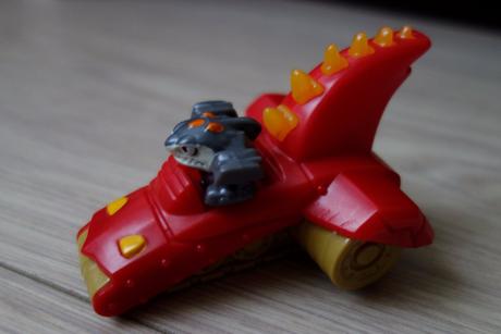 Sada 6-tich figurok - cena za vsetky,