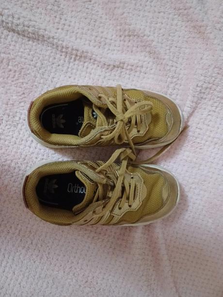 Zlate tenisky, adidas,26