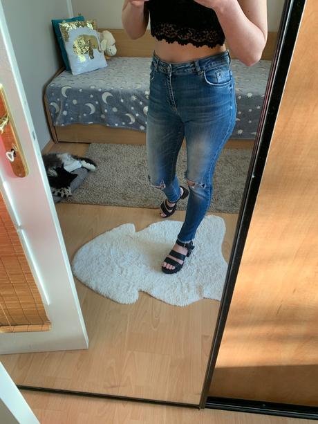 Dámske rifle, bershka,38