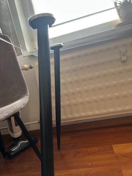 Sklenený jedálenský stôl, 