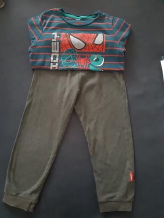 Spiderman pyžamo, 110