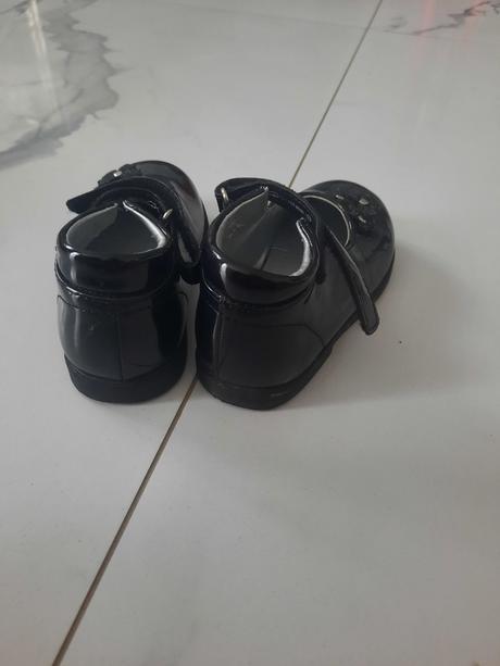 Topánky sandalky, cupcake,22