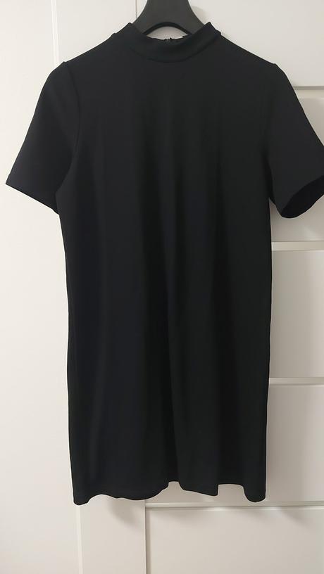 Cierne saty amisu, amisu,38