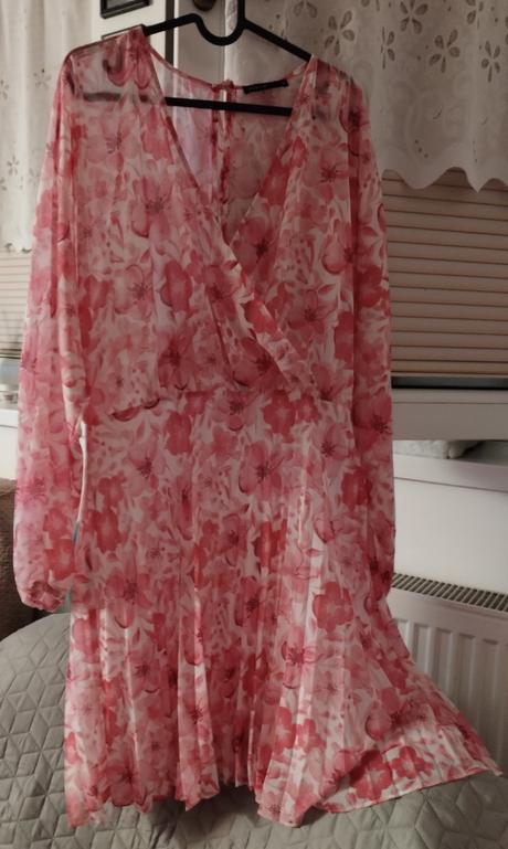 Krásne dámske šaty, mohito,42