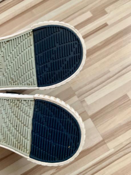 Vyteplene dino topanocky zn. h&m - vel. 23, h&m,23