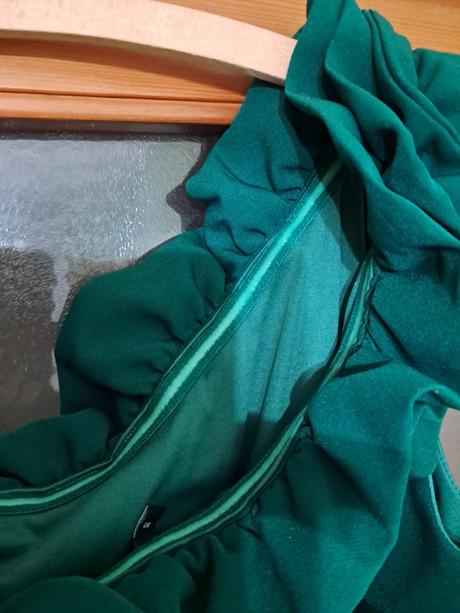 Elegantné šaty, 38