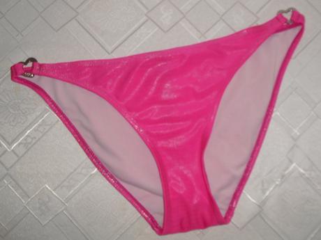 So srdieckami sexy bikiny, l