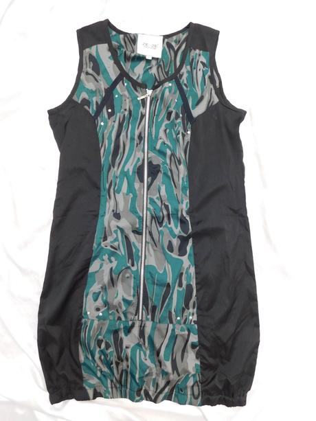 Kvalitne pekne letne šaty, 40