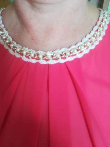 Spoločenské šaty v. 42, 42