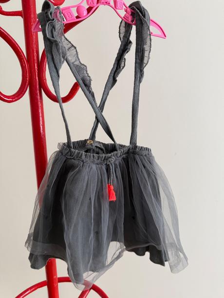 Tricko a sukna, zara,92