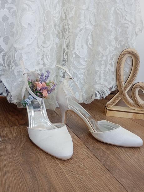 Čipkované svadobné šaty, 42 / l / m