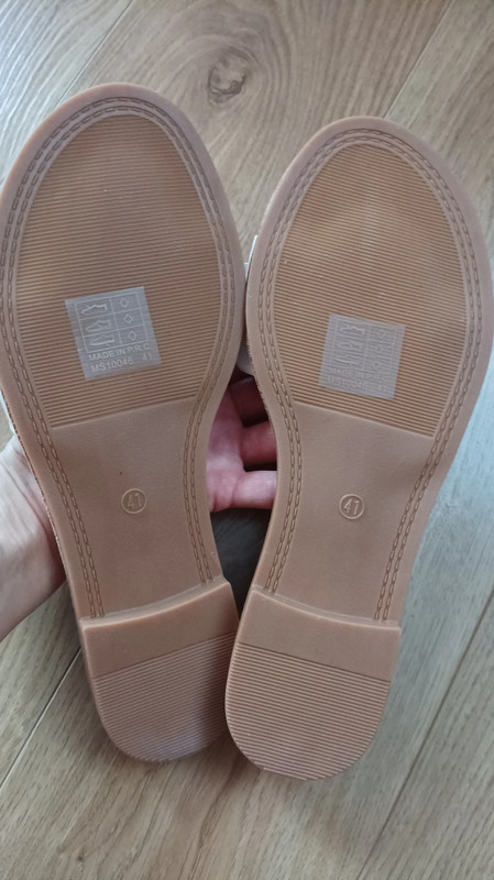 Krásne letné šľapky, 40