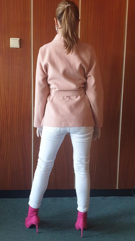 Staroruzovy kabatik, s