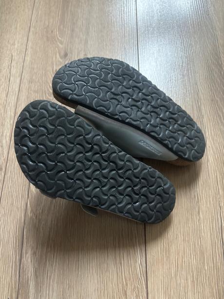 Birkenstock, 30