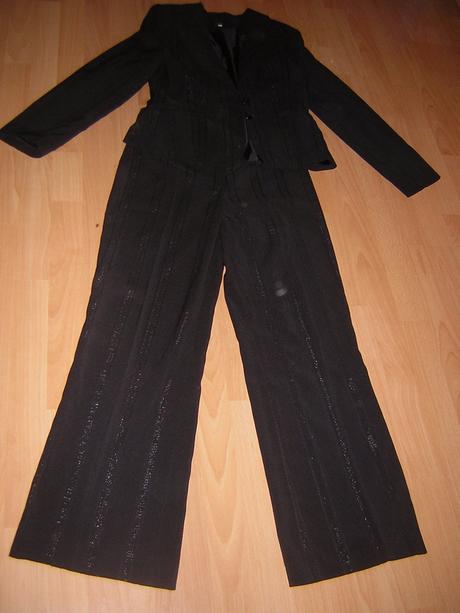 Balík elegantných dámskych vecí vel.40, 40