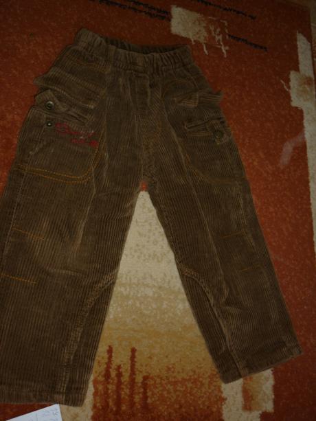 Oteplené menčestráky, 92