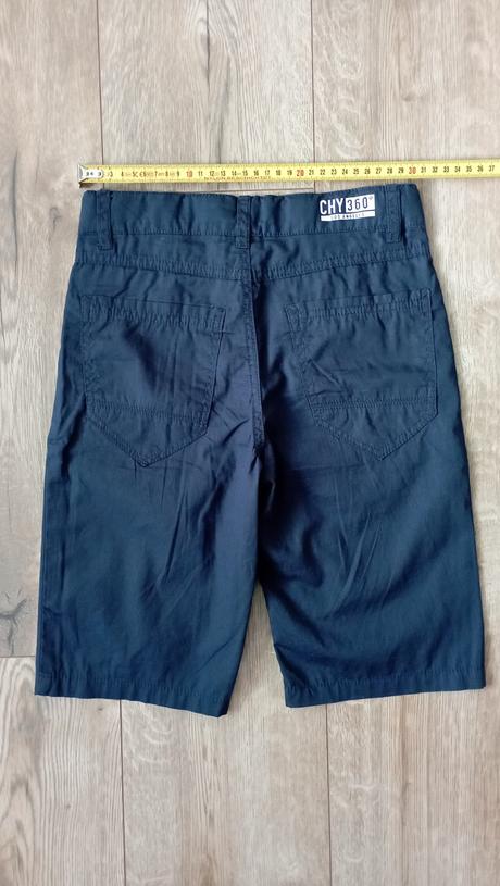 Perfektné šortky, chapter young,134