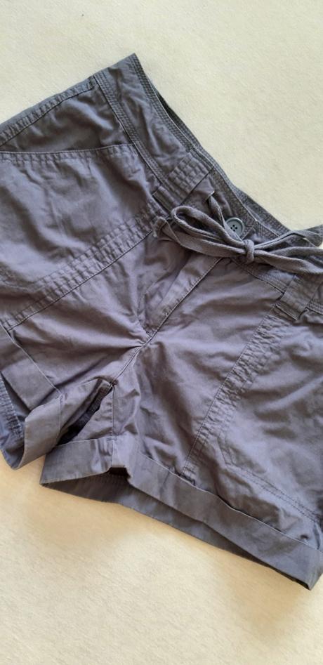 Šortky, dorothy perkins,38