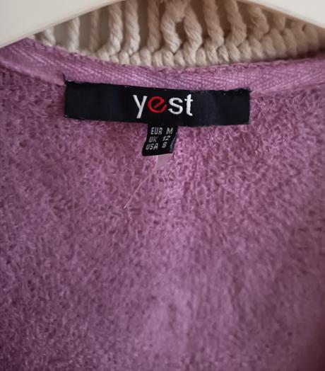 Fialový tenučký svetrík, m