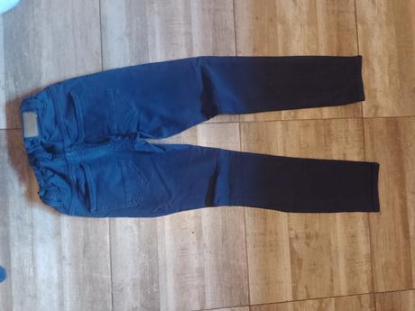 Nohavice, atmosphere,146