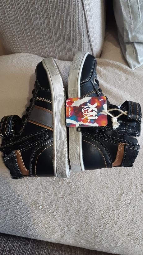 Prechodne topanky, 29