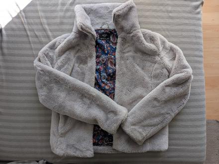 Bundička, crivit,xs