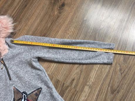 Flitrovane teplé šaty, 110