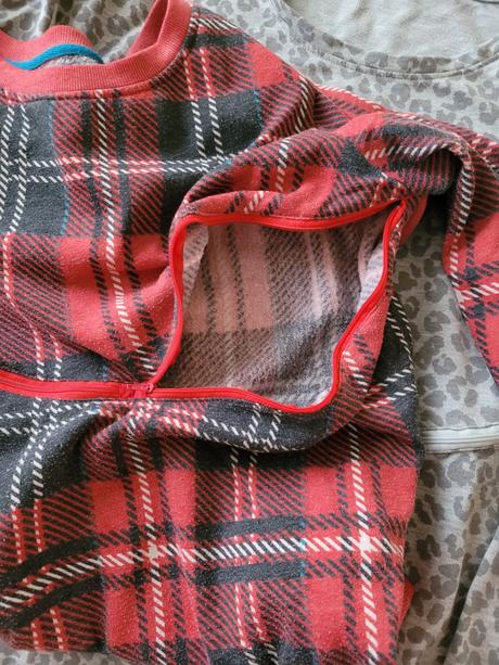 Mikina a tričko na kojenie, xl