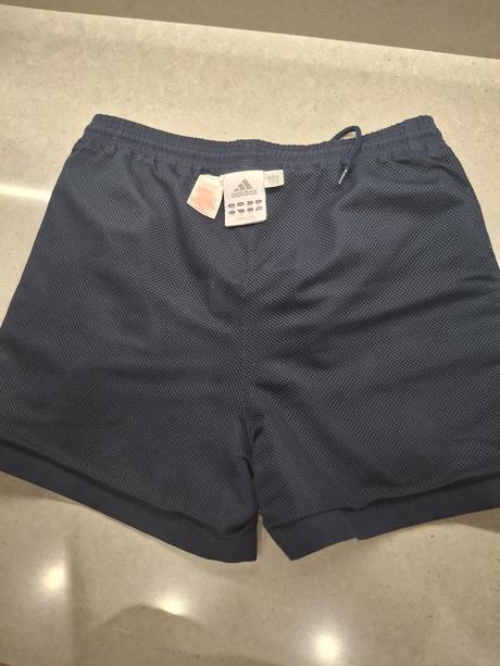 Športové kraťasy adidas, výborný stav, adidas,152