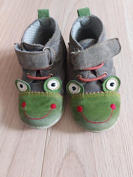 Tenisky bare bear, 22