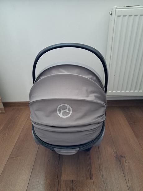 Vajíčko cybex cloud z isize s izofix základňou, cybex