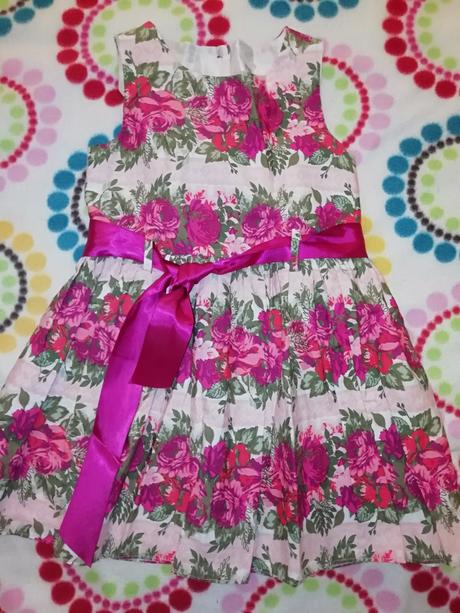 Kvetované šaty, f&f,110