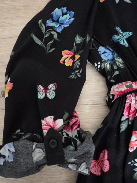 Kvietkované šaty, c&a,158