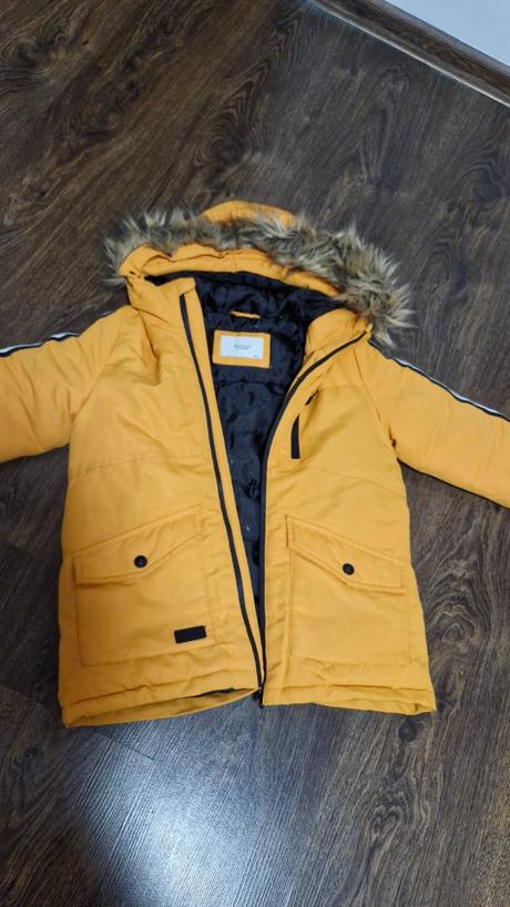 Vetrovka reserved, reserved,116