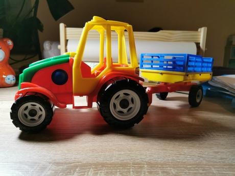 Traktor s vlečkou, 