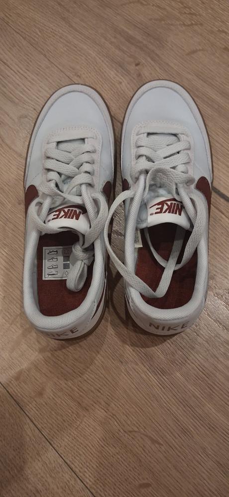 Tenisky 35.5 velk., nike,35