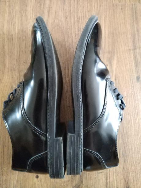 Lakované spolocenske topanky, 34