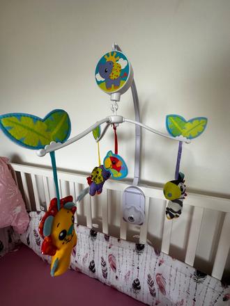 Kolotoč nad postieľku, 