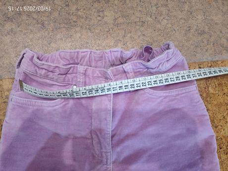 Hrubšie nohavice, 140