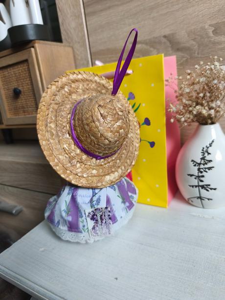 Bábika levanduľova, 