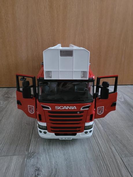 Bruder veľké hasicské auto,