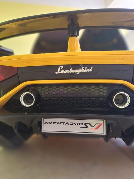 Elektrické autíčko lamborghini aventador,