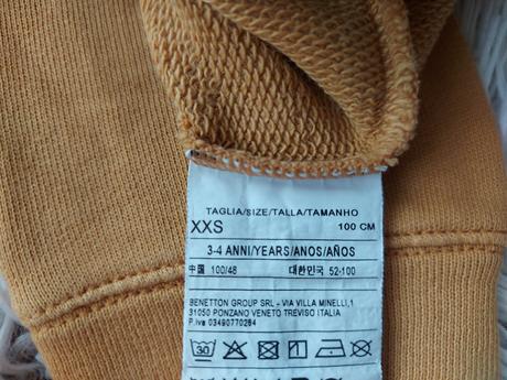 Krásna dievčenská mikina značky benetton, benetton,104