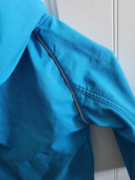 Modrá softšelka, prénatal,98