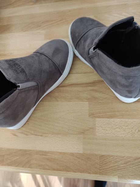 Prechodne topanocky, 31