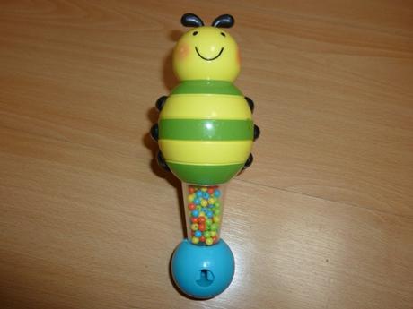 17cm hrkajuca vcielka , 