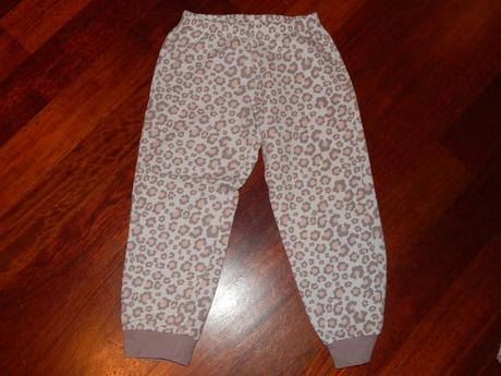 Pyžamko zn. tezenis na 4-5 rokov, 110