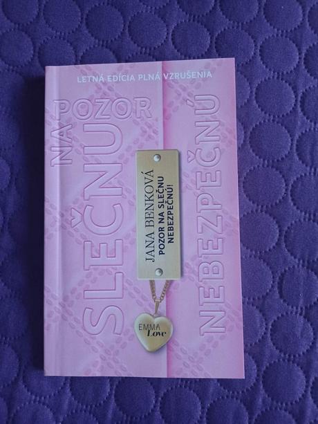 Kniha pozor na slečnu nebezpečnú, 