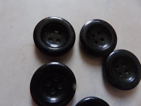 Čierne gombíky / 5ks, 